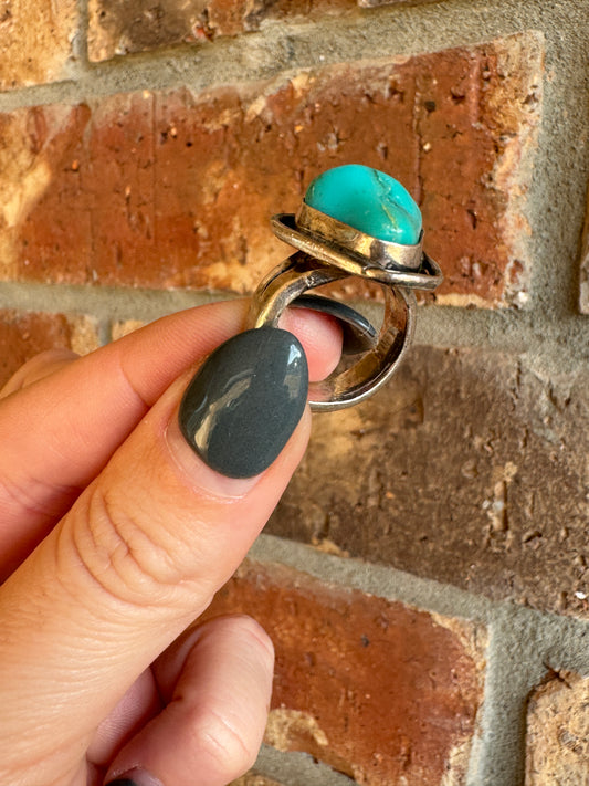 Vintage Sterling Silver Turquoise Ring