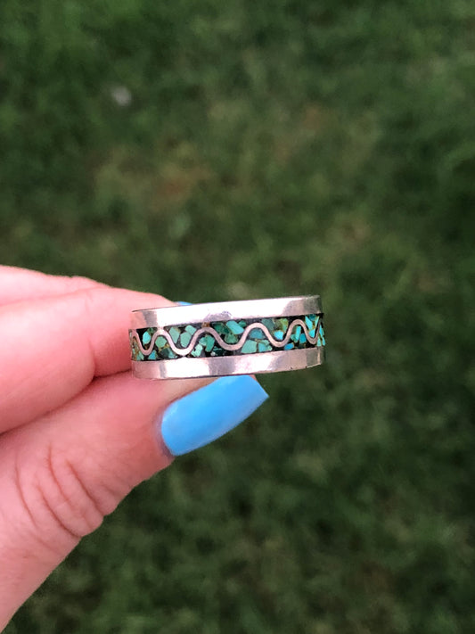 Old Pawn Vintage Sterling Silver Eternity Turquoise Chip Inlay Ring